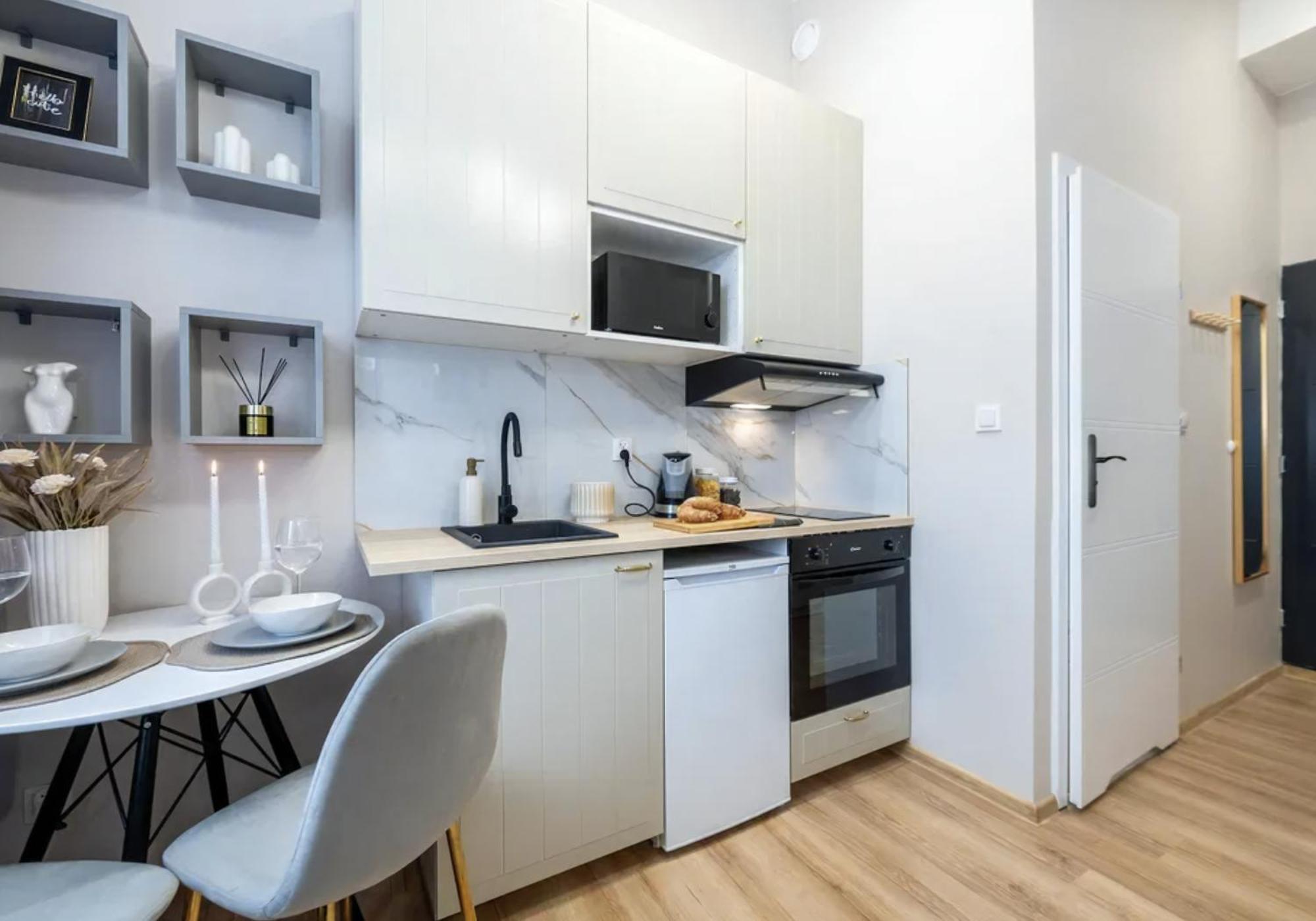Y13 Apartments Варшава Екстериор снимка